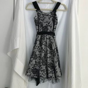 Girl’s black and white lacy formal dress